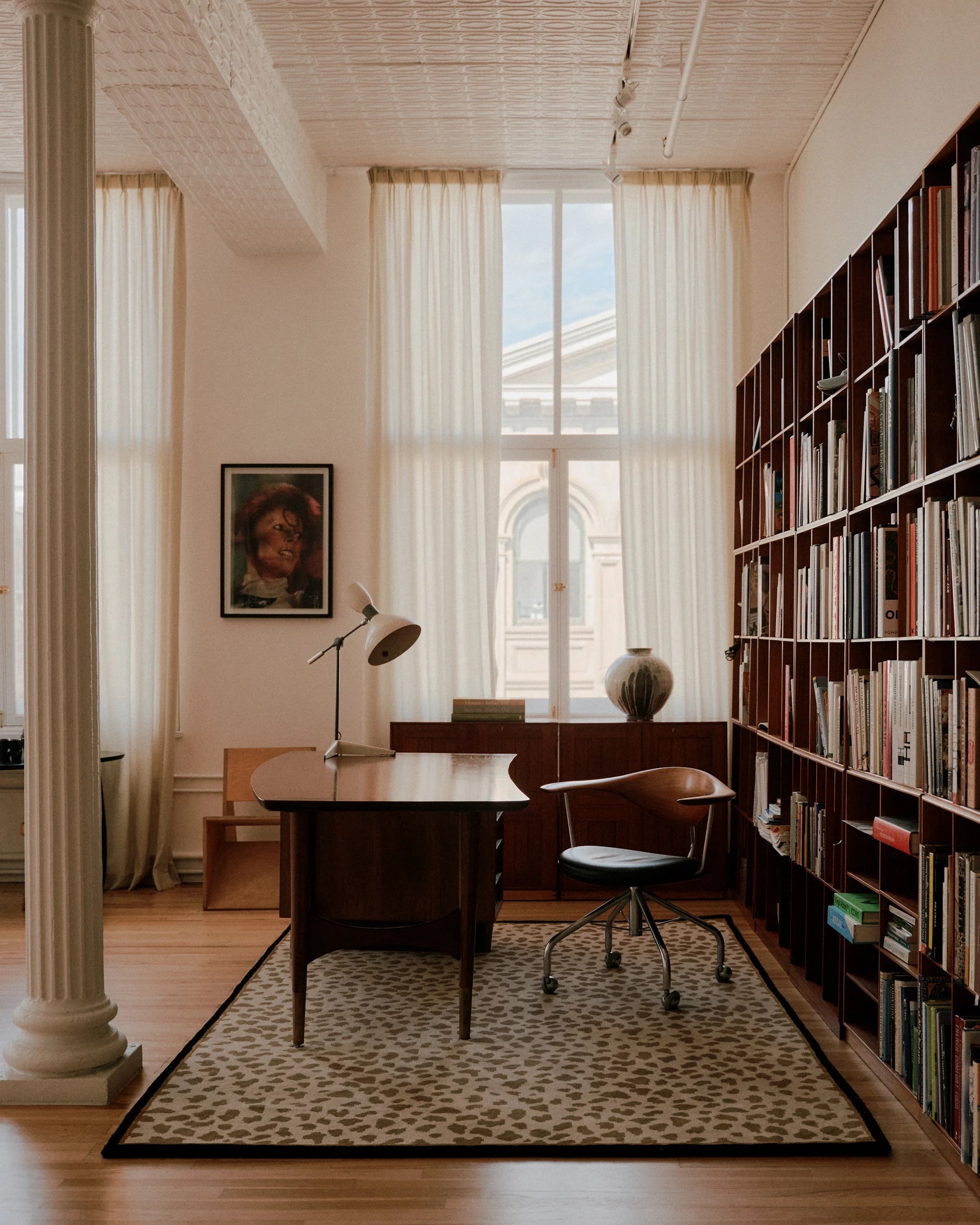 Fleck ivory beige woolen Hand Tufted Carpet