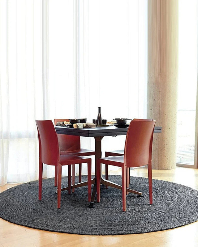 Noir Earth Round Black Braided Jute Carpet