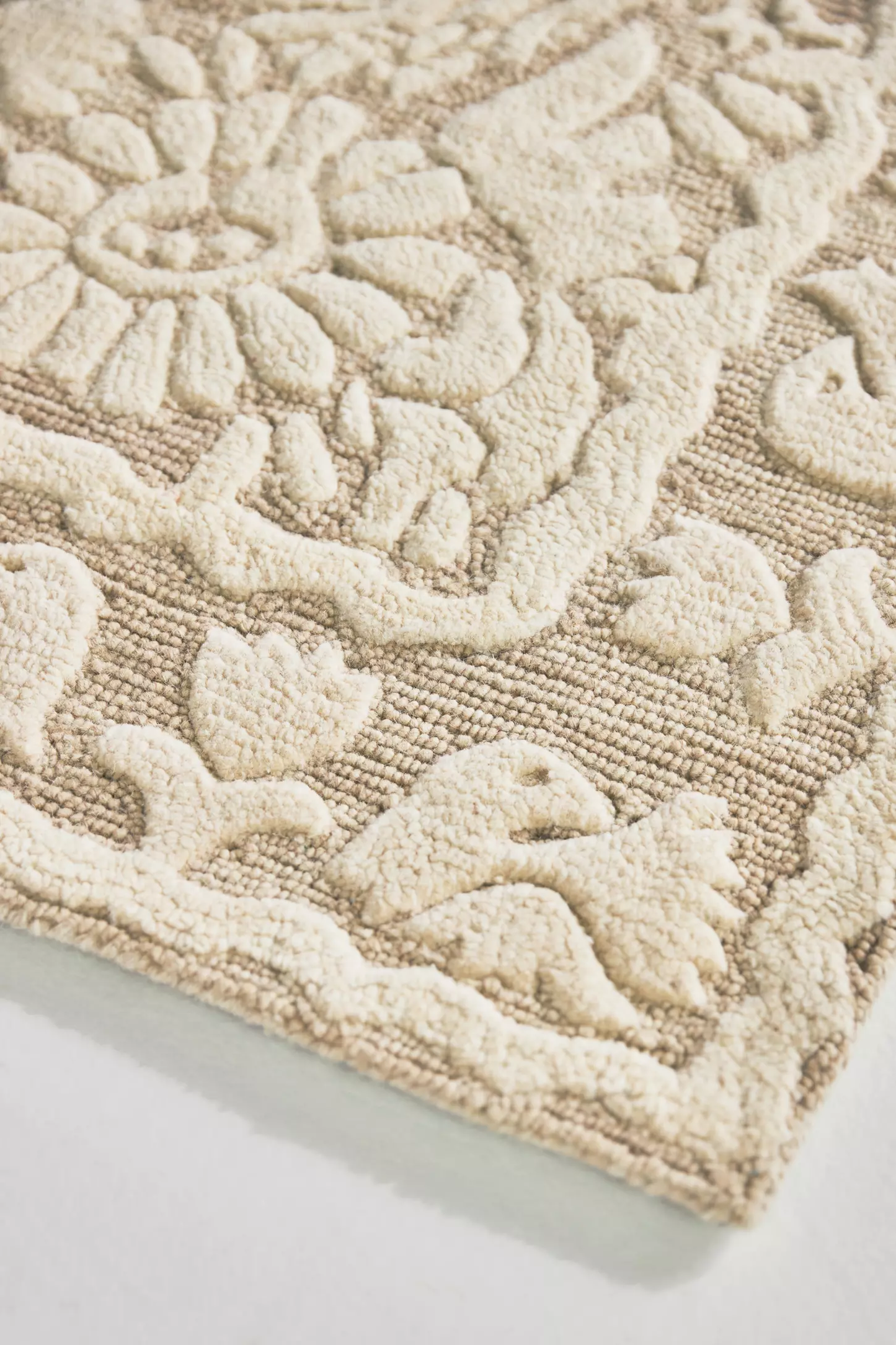 Serenade woolen Hand Tufted Carpet