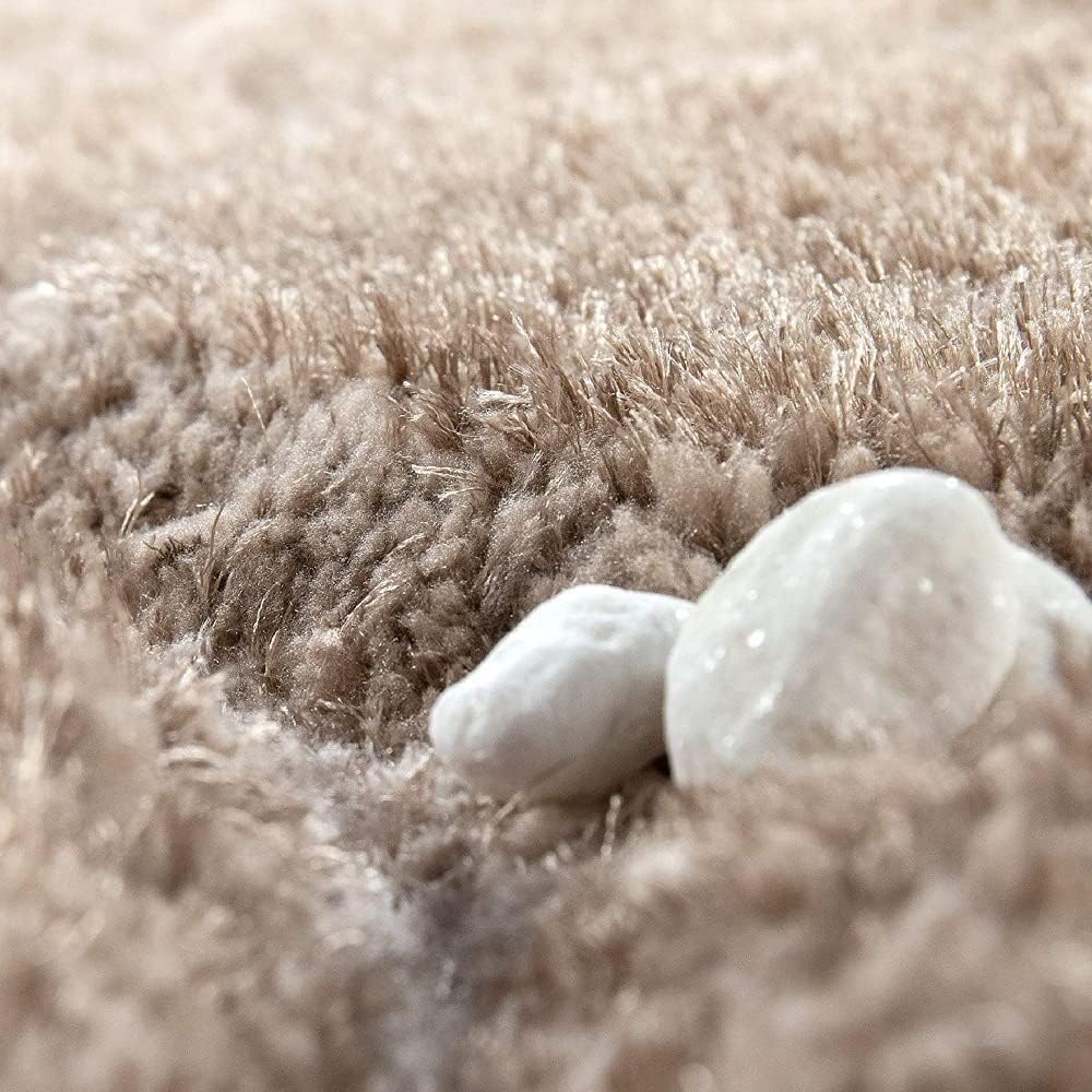 Taupe Quilted Shaggy Carpet