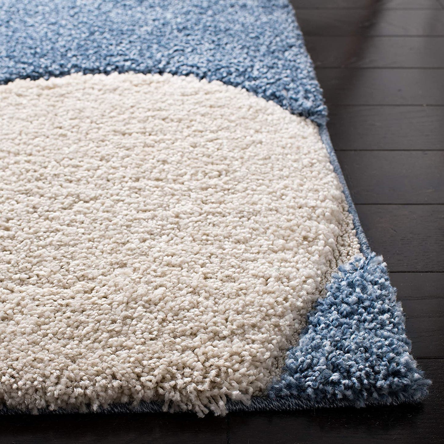 Rug Room Blue Orbit Shaggy Carpet