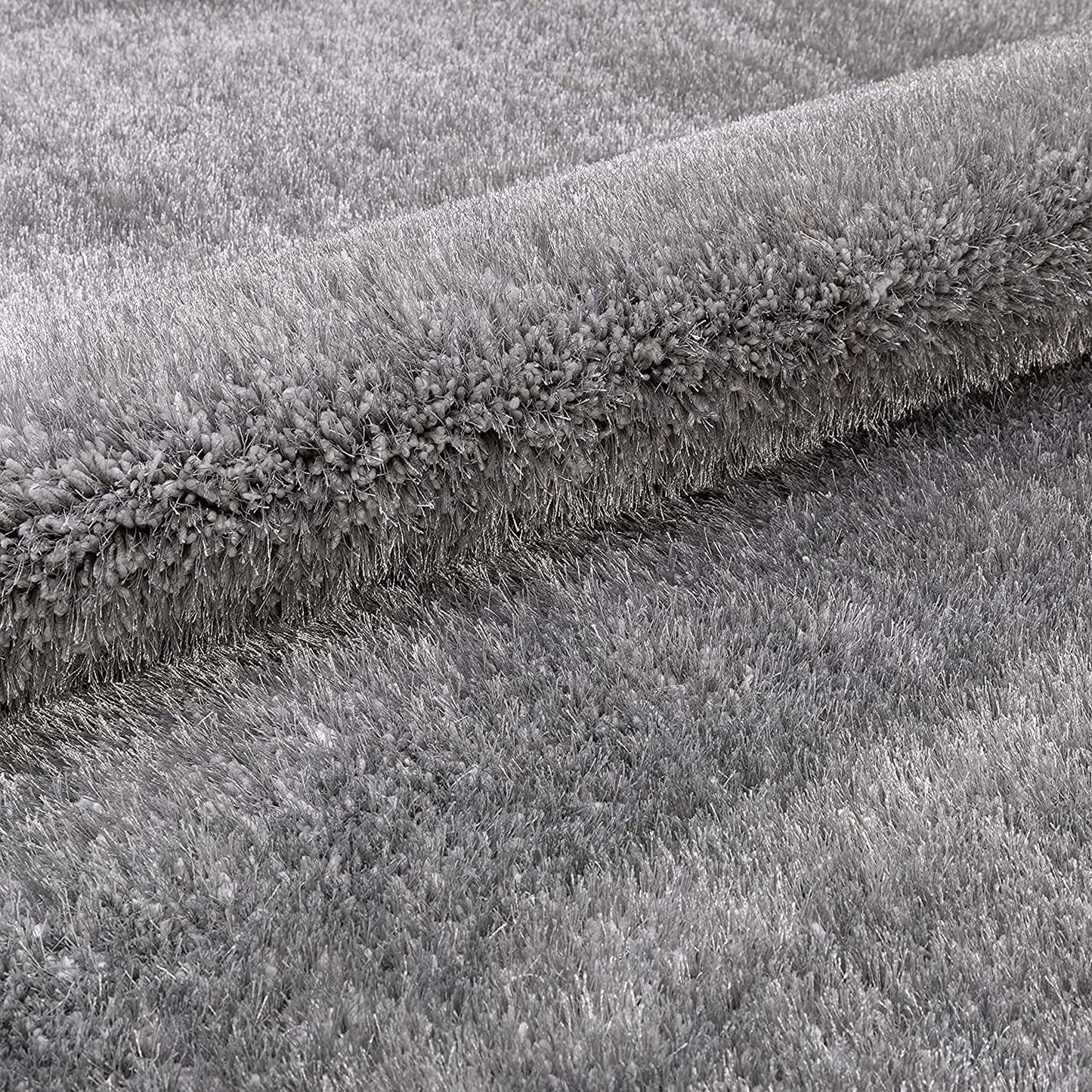 Solid Silver Polyester Shaggy Carpet