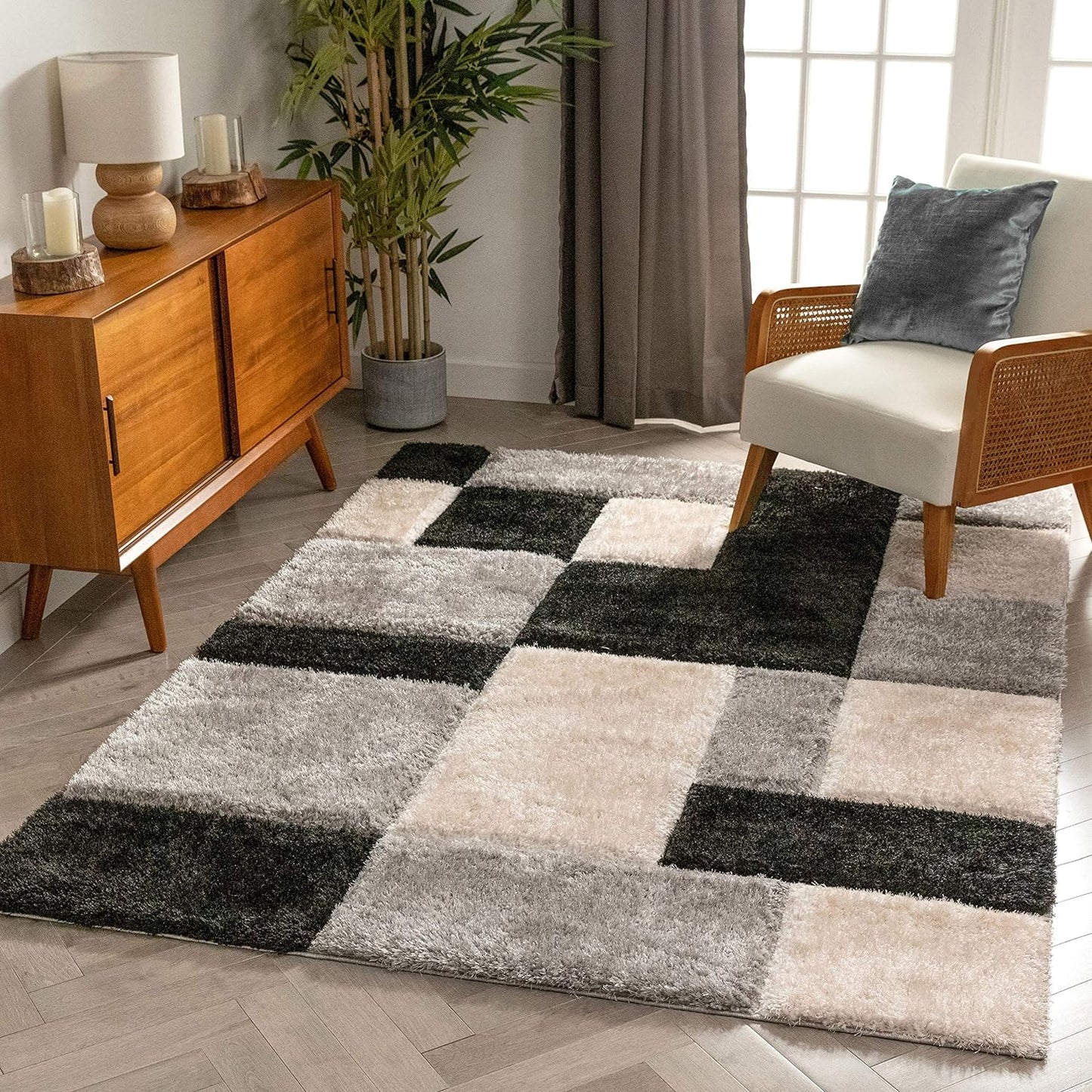 Rug Room Black White Dual Box Shaggy Carpet