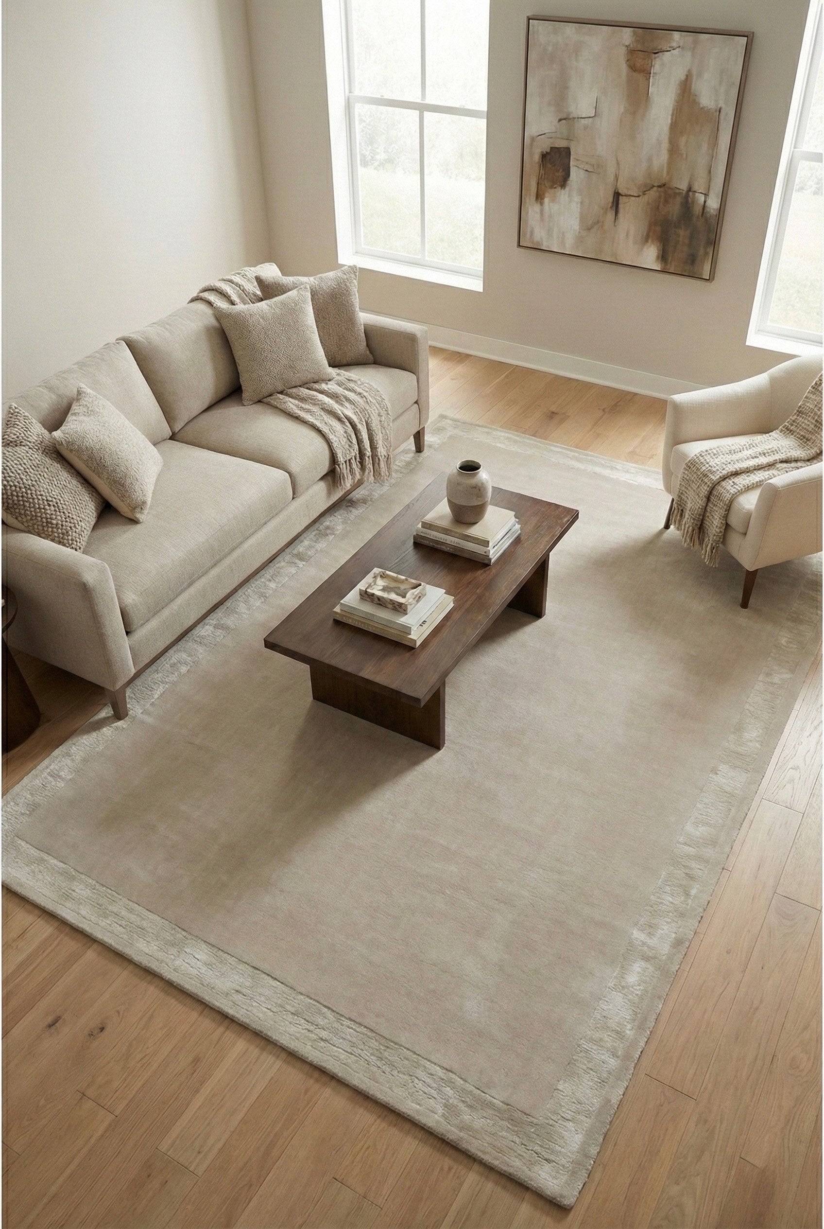 Ivory Frame Hand-Tufted Wool Carpet