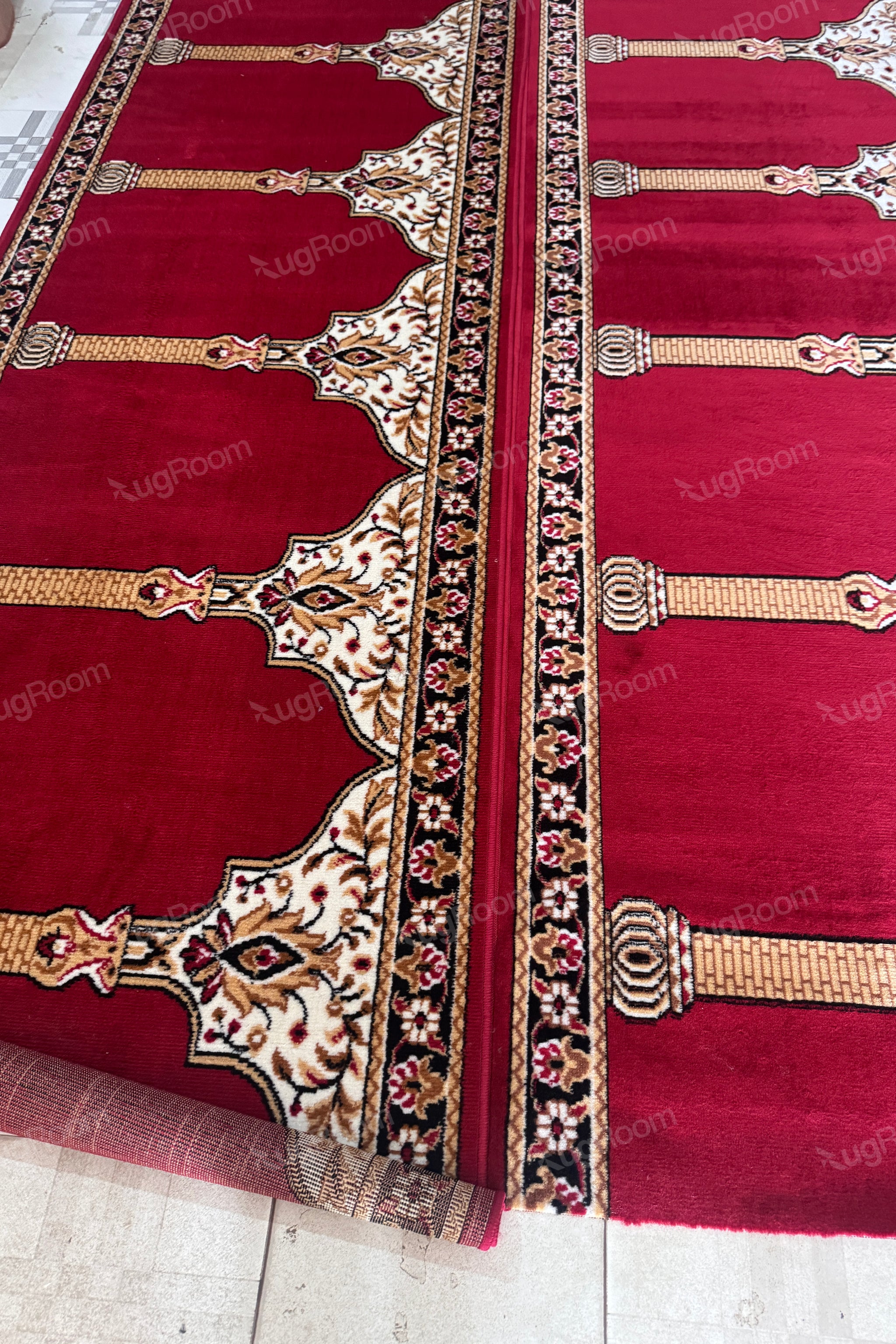 Red Flower Janamaz Roll – Soft & Durable Prayer Carpet Mat for Mosque & Home