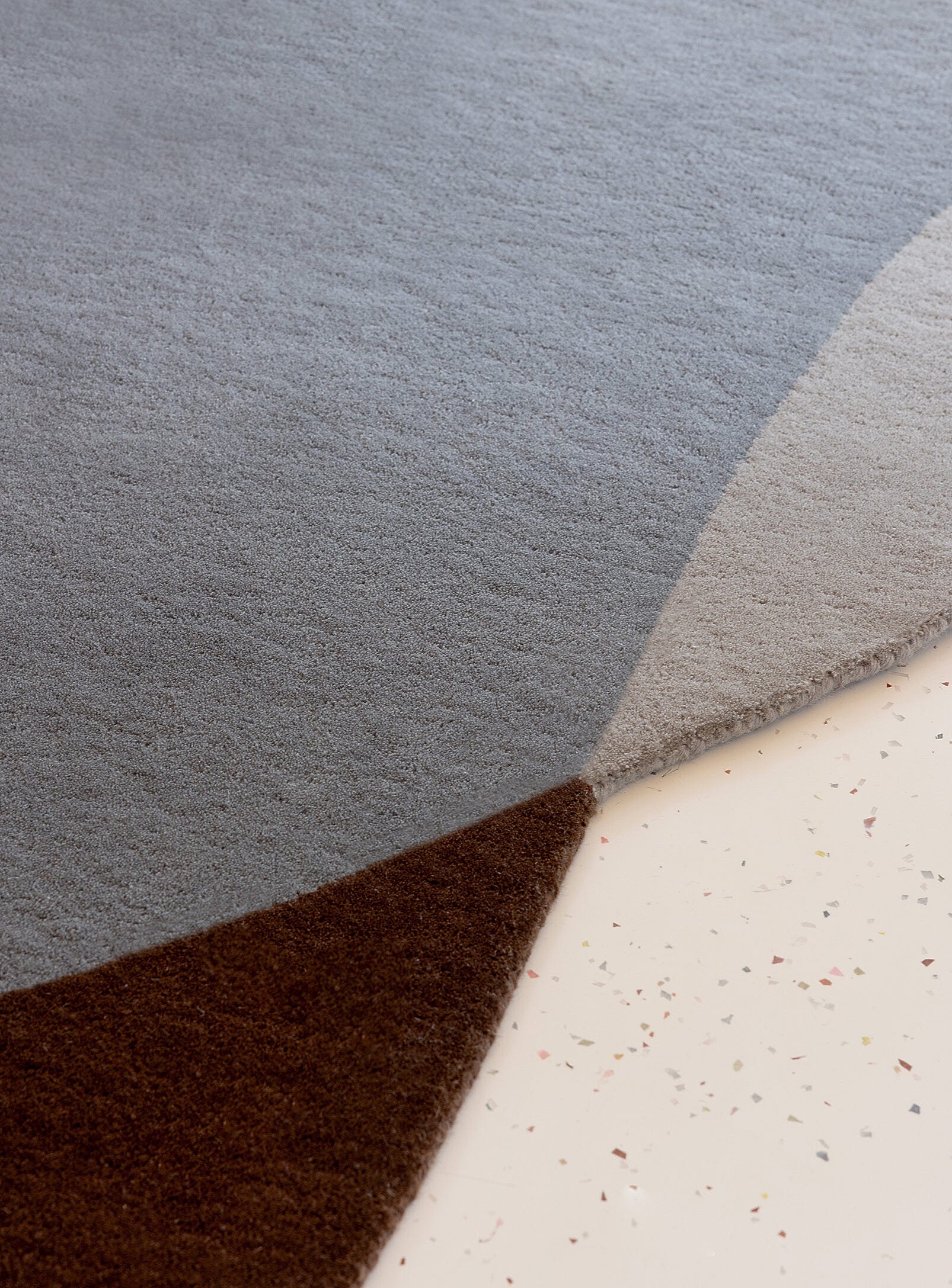 Softstone Brown Grey Abstract Irregular Hand-Tufted Wool Carpet