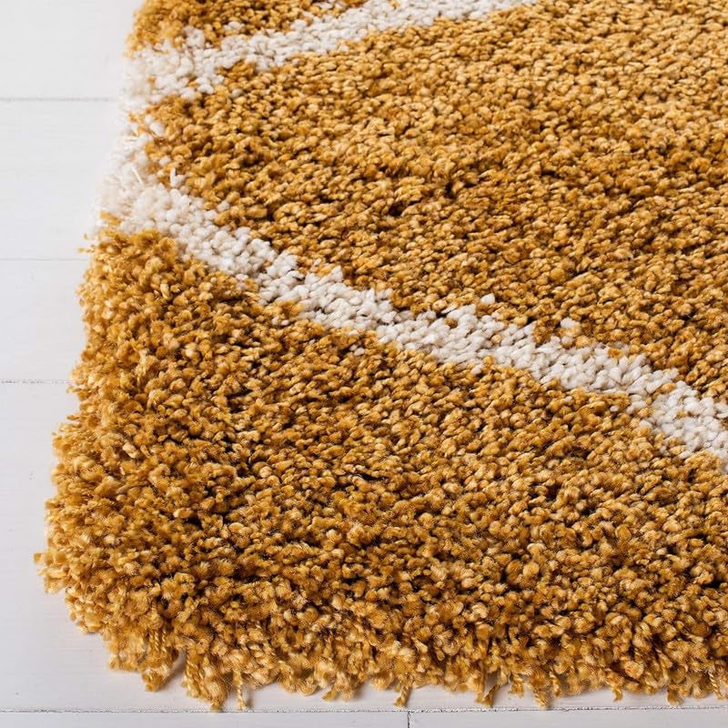 Gold & White Trellis Shaggy Carpet