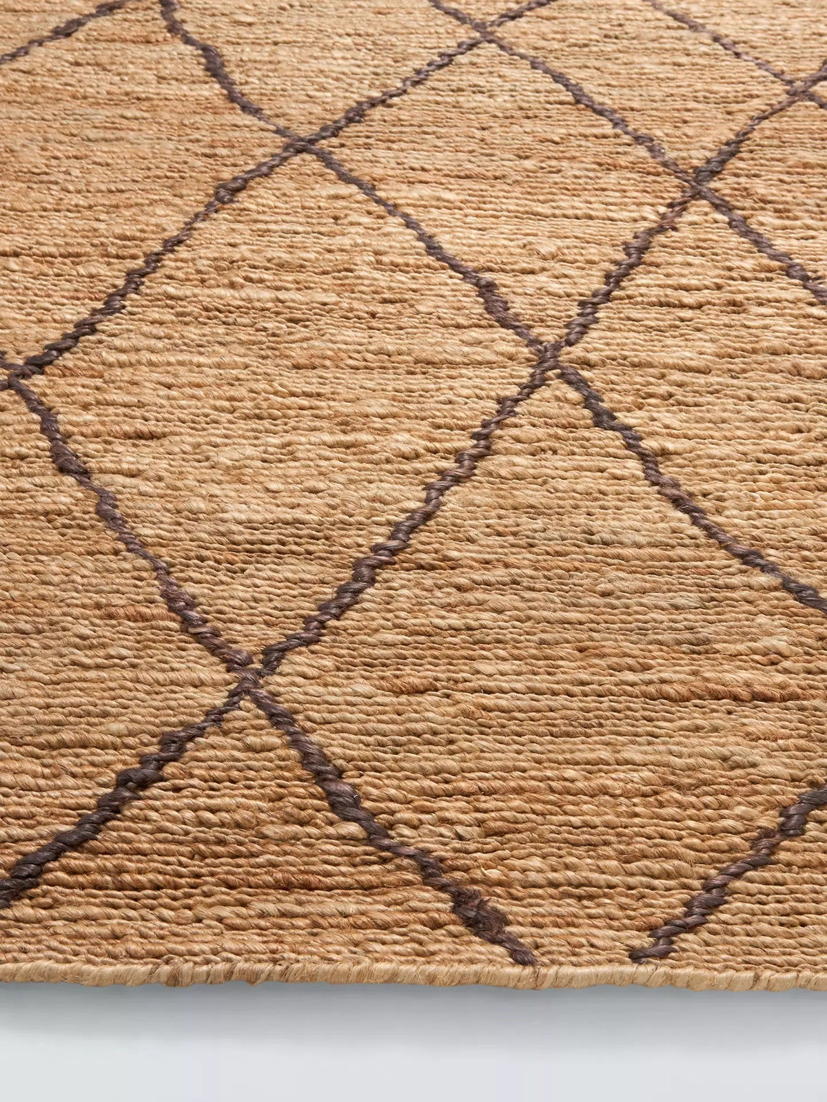 Atlas Natural and Dark Brown Trellis Hand-Knotted Jute Carpet