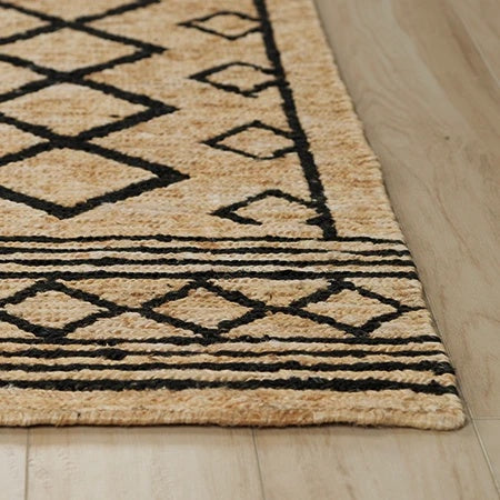 Colonnade Natural and Black Diamond Hand-Knotted Jute Carpet
