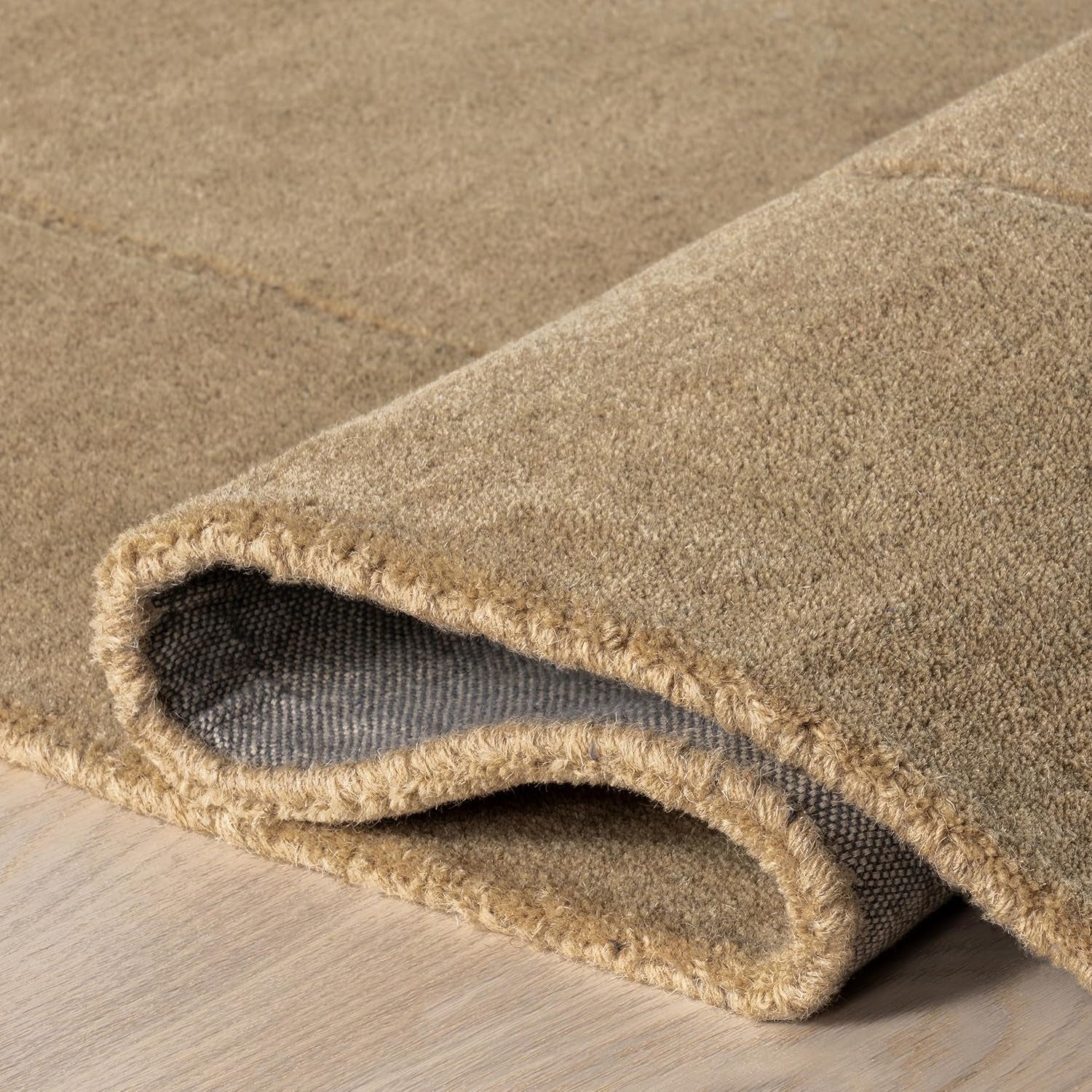 Earthform Brown Hand-Tufted Carpet – Organic Pebble Shape Rug