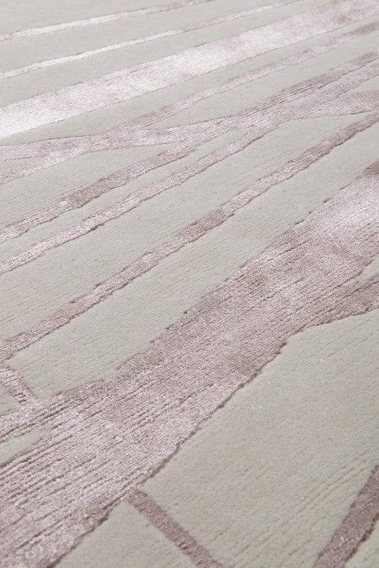 Rose Weave Hand-Tufted Wool & Silk Carpet