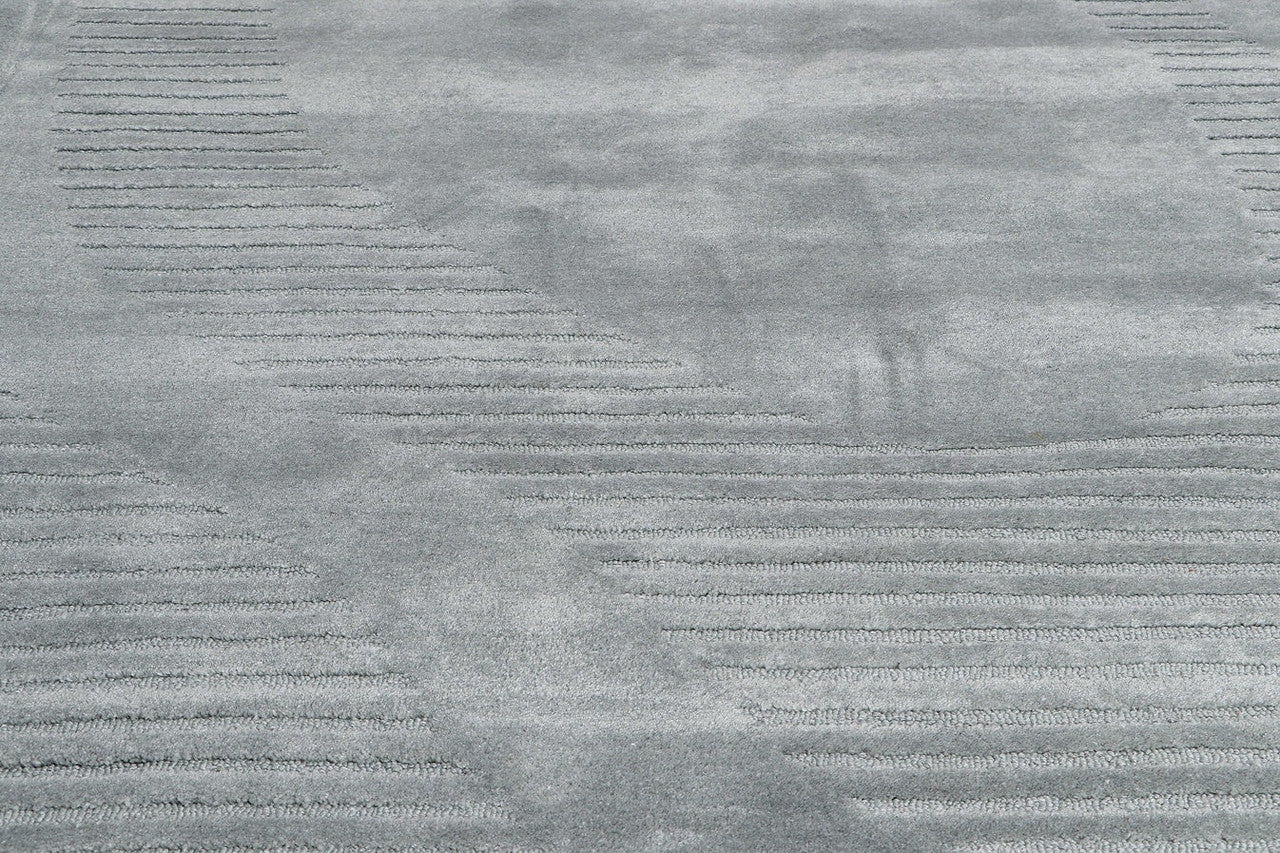 Halo Ridge Grey Irregular Shaped Hand-Tufted Carpet