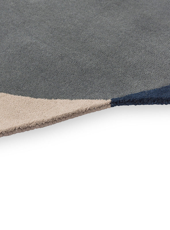 Softstone Charcoal Navy Abstract Irregular Hand-Tufted Wool Carpet