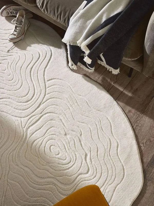 Topora Ivory Textured Irregular Shaped Hand-Tufted Carpet