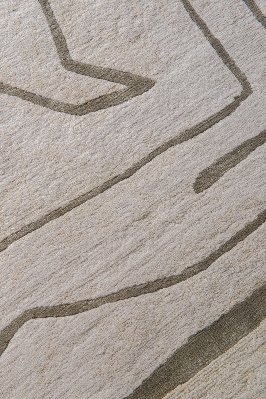 Contour Sketch Hand-Tufted Wool & Silk Carpet