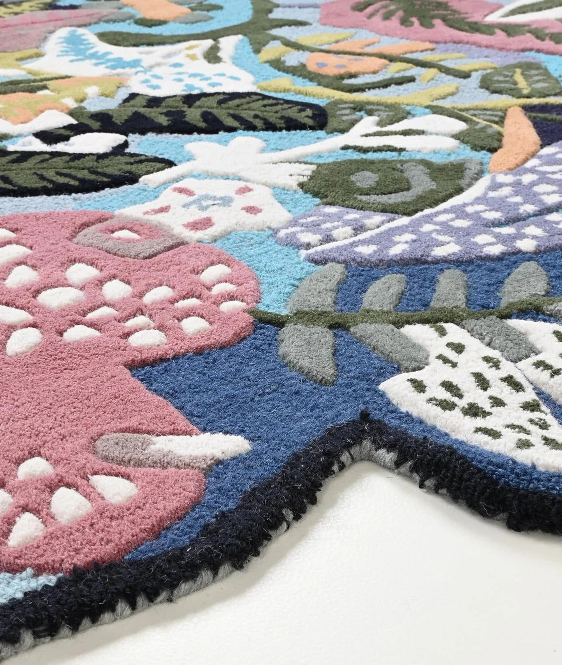 Garden Mosaic Hand Tufted handmade carpet